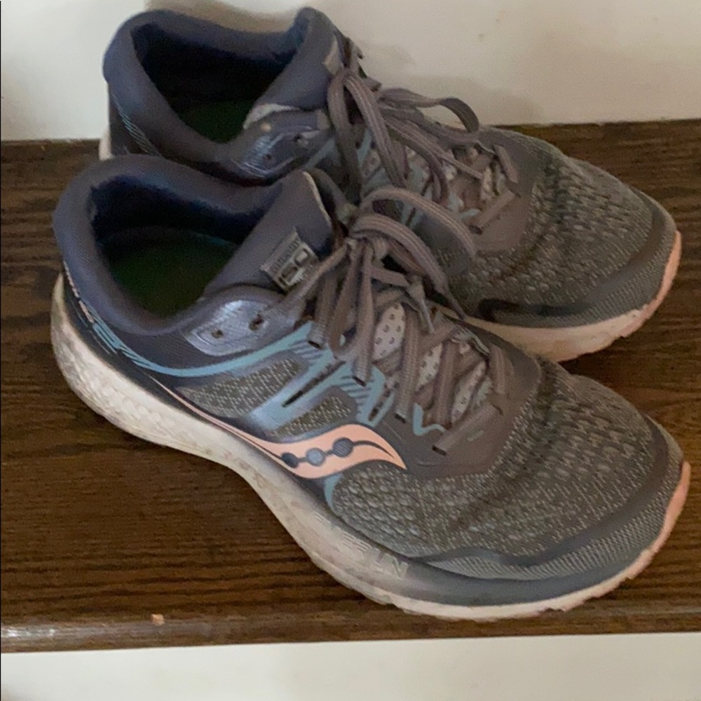 Sneaker